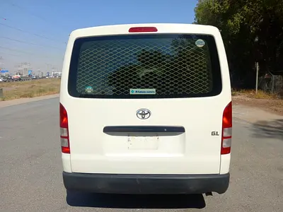2016 Toyota HIACE — фото 7
