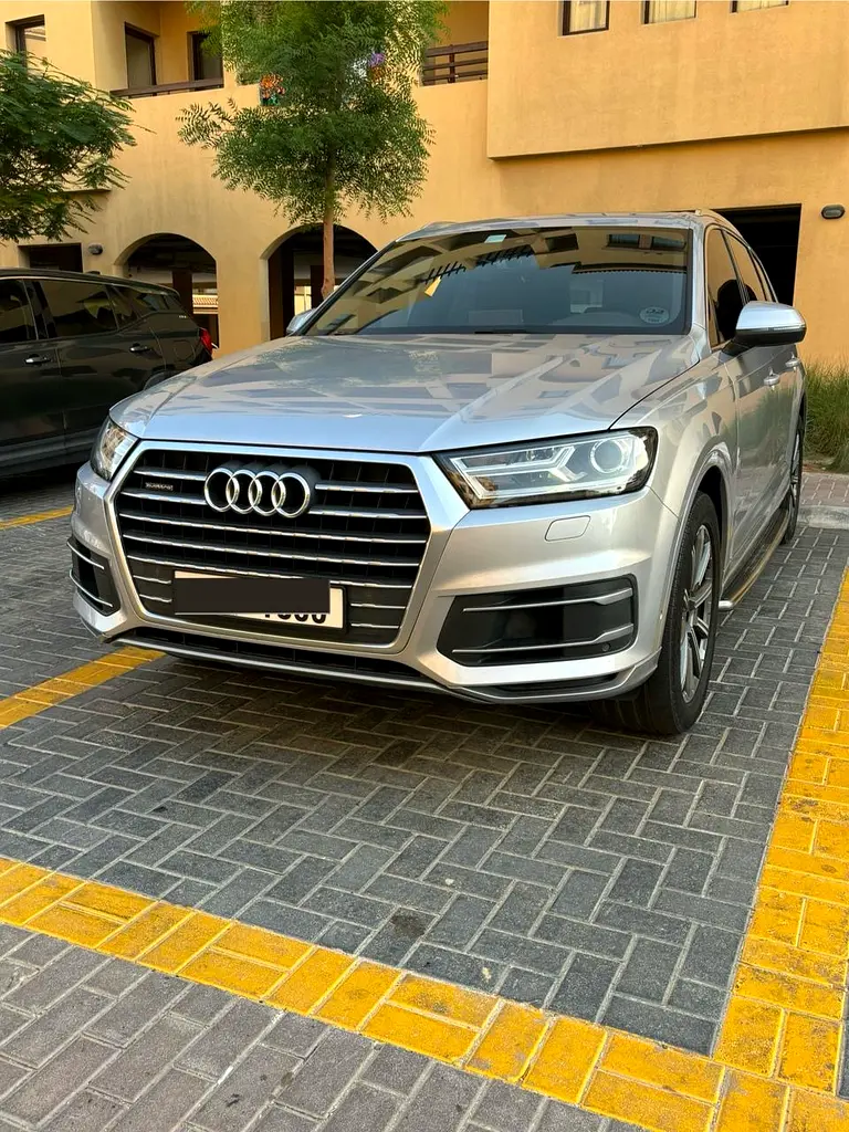 Audi Q7 2017 — photo 1 of 18