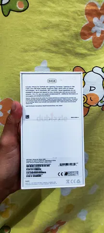 iPhone XR like new 64GB with box and original charger The device has never been opened Battery 80%