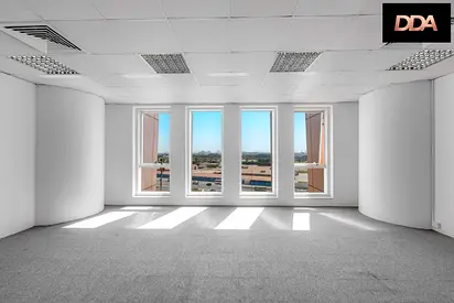 BRIGHT OFFICE SPACE | RACECOURSE FACING | FOR RENT