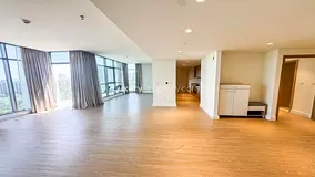 Park View | Corner Unit | Available 1St July