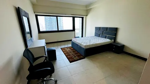 Furnished Master Room/attch balcony/lake view/near metro/cluster V,JLT