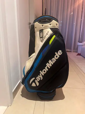 TaylorMade SIM2 Tour Golf bag