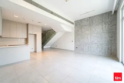 Single Row | 3br + Maid | | Vacant