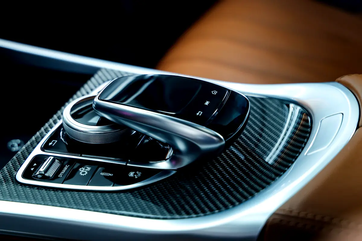 Mercedes-Benz G-Class 2024