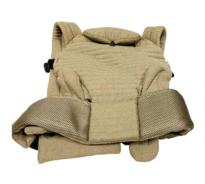Bumpsuit Baby The Armadillo Baby Carrier in Oyster