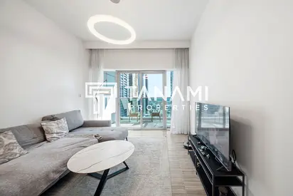 Fully Furnished | Prime Location | Lake View