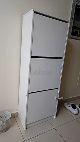 Slim white storage cabinet / Shoe Rack, excellent condition