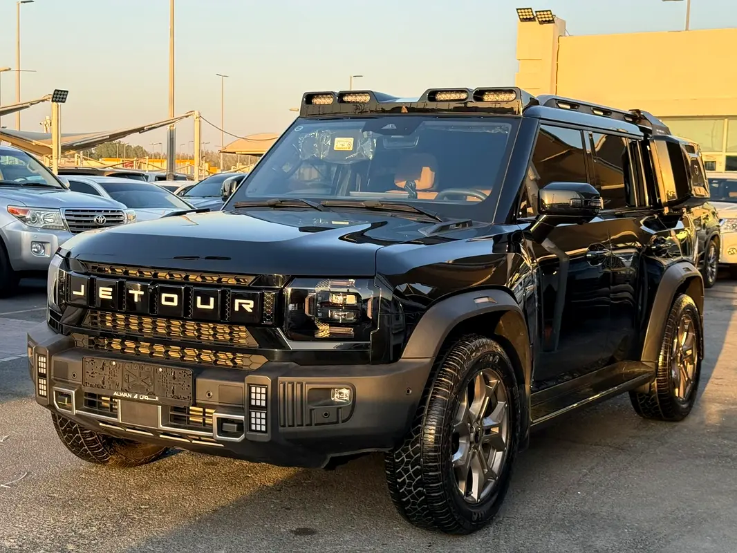 Jetour T2 2024 — photo 1 of 18