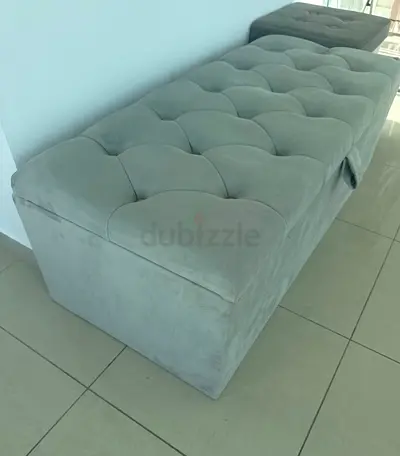 Light Grey Tufted Storage Ottoman / Bench - Great Condition