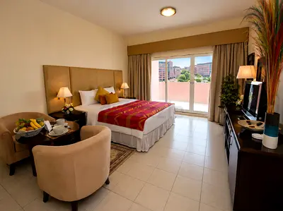 Spacious Master Bedroom for Family – Discovery Gardens (Pink Building)