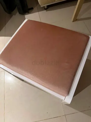 Small cushioned wooden stool / seat in white frame