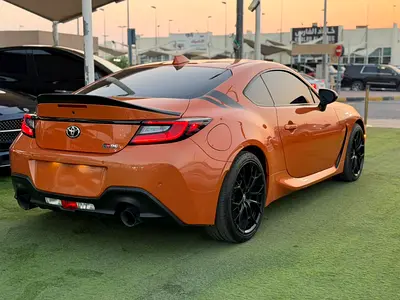 صورة 7 لـ 2023 Toyota GR86