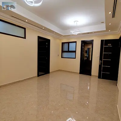 شقه ثلاث غرف وصاله للايجار السنوي بالروضه عجمان مساحع واسعه وتصميم راقي وقريبه من الخدمات مع سهوله الوصول لي دبي والشارقه