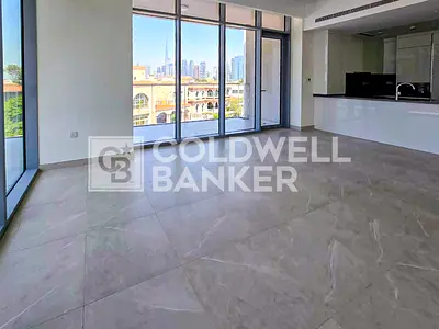 Spacious 2BR| Burj Khalifa View | Call for Viewing