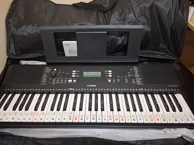 Yamaha music keyboard