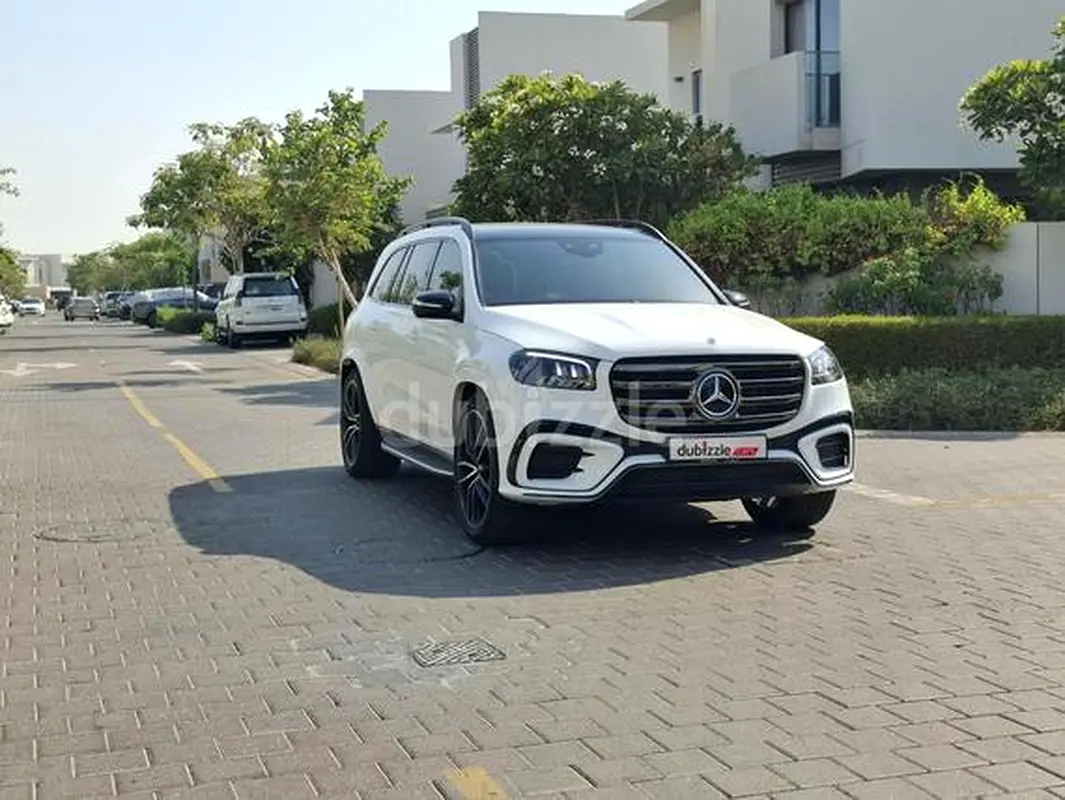 Mercedes-Benz GLS-Class 2026 — photo 1 of 12