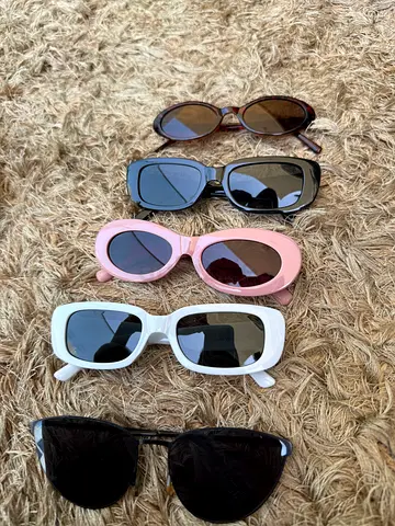Mixed lot of 6 sunglasses — vintage  modern styles, good condition