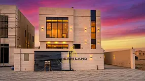 Corner Luxury Villa with Pool - Al Helio2