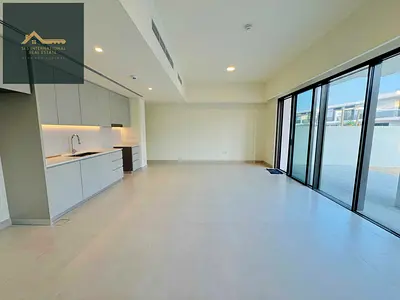 3BR Villa | MIDDLE KITCHEN LAYOUT | Brand new | Multiple options