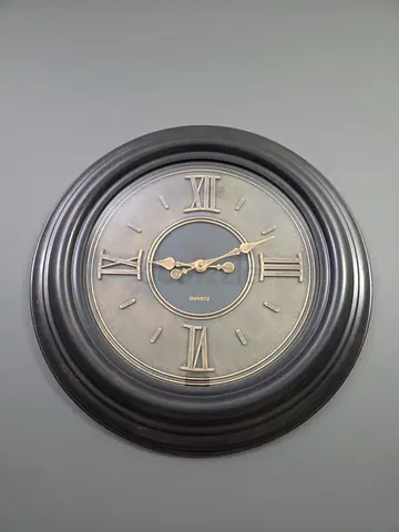 Home center wall clock for sale
