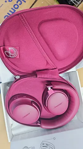BOSE QUIET COMFORT ULTRA WIRELESS NOISE CANCELLING HEADPHONE 880066-1500 DEEP PLUM