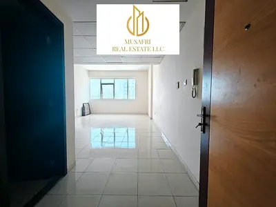 BIG STUDIO/PRIME LOCATION/FOR SINGLE BACHLOR AND FAMILY