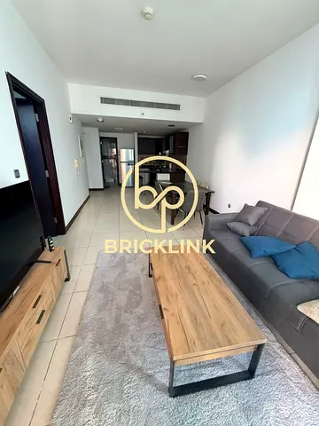 Fully Furnished Spacious 1BR Apartment | Balcony | Stunning Lake View | Indigo Tower JLT