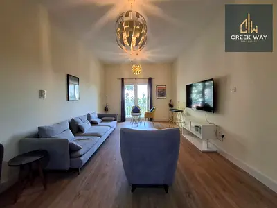 Elegant 1BR next Metro Station with Balcony