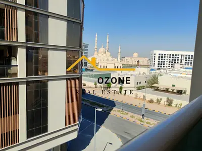 Gorgeous 2bhk with open View Balcony and Parking //12 Cheques Payment //Family Building location Mu