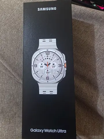 ​ساعة للبيع Samsung Galaxy Watch Ultra (٤٧mm, LTE) مع إكسسواراتها