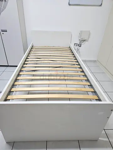 Two ikea single white wooden bed frame with slats 90×200 - good condition
