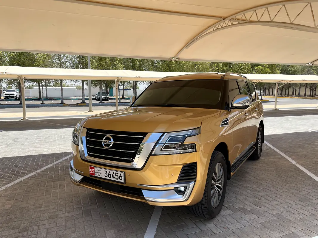 Nissan Patrol 2020 — photo 1 of 20