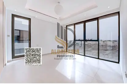 🏡 فيلا فاخرة 3 غرف نوم + غرفة خادمة للإيجار في شمس فلل – الشارقة