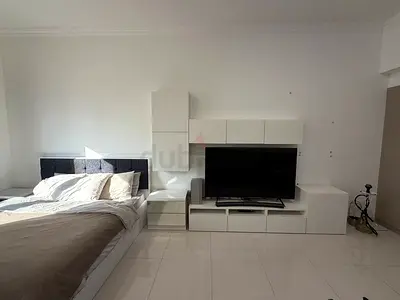 Tv unit