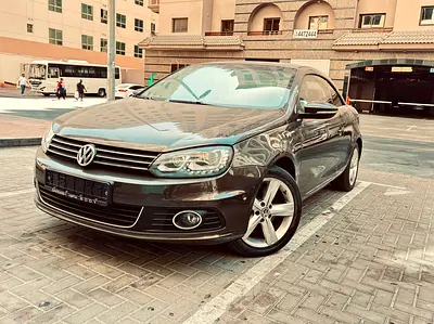 2014 EOS  SPORT-CONV(HARD TOP) GCC-NO ACCIDENT SMOOTH DRIVING PERFECT CONDITION 100%