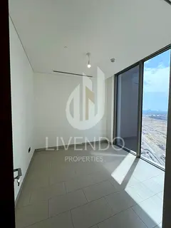 Title : High Floor | 1.5 Bed | Negotiable