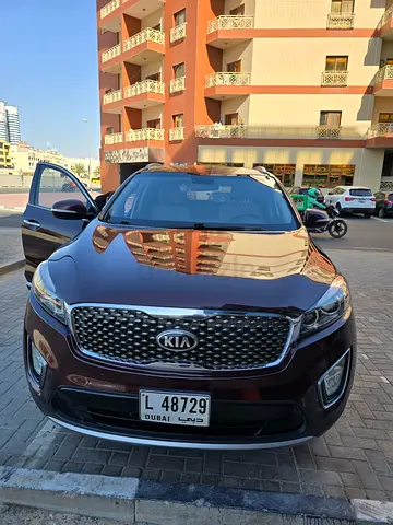 2017 Kia Sorento LX GCC Specs - Well Maintained Family SUV