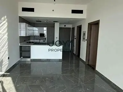 Pool View | 2 Cheques | Modern Finishes