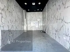 LUXURY SHOP very prime lecation business area ready to move only jest 50k