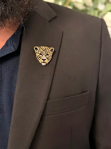 Brooch
