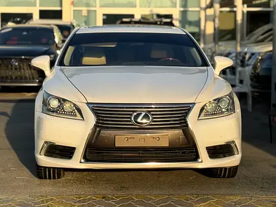 Lexus LS 460 Platinum 2013 | GCC Specs | Pristine Condition