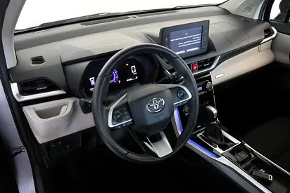 صورة 10 لـ 2025 Toyota VELOZ
