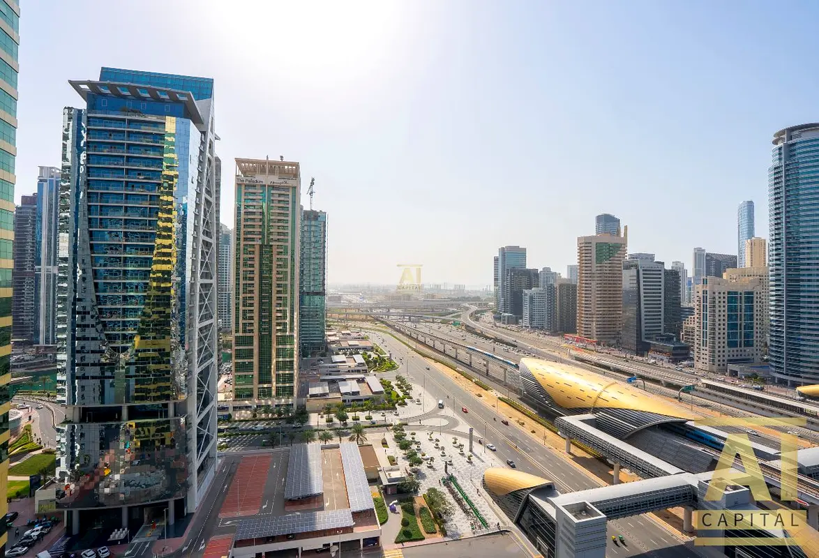FULLY UPGRADED | LAKE VIEW | NEAR TO DMCC METRO