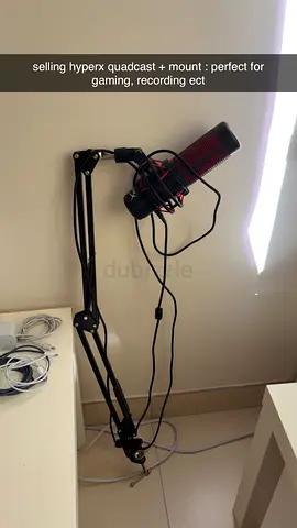 Hyperx Quadcast gaming microphone + boom arm