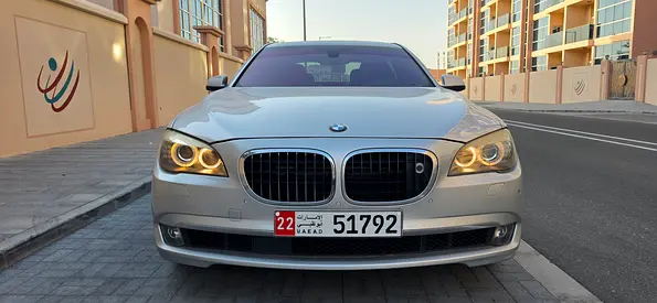 2011 BMW 7-SERIES 缩略图 2