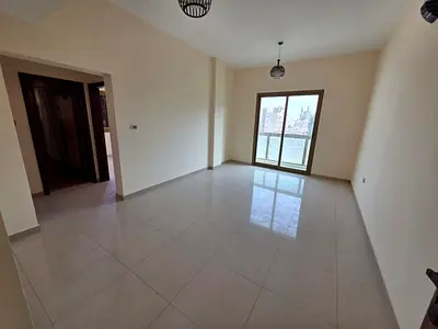 Apartment Features: One bedroom and living room Suitable size Light and abundant natural light Excellent layout Central air conditioning and cooling