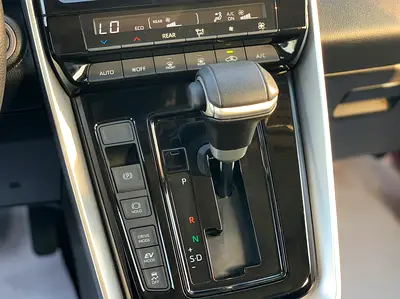 Toyota Innova SE, миниатюра 4