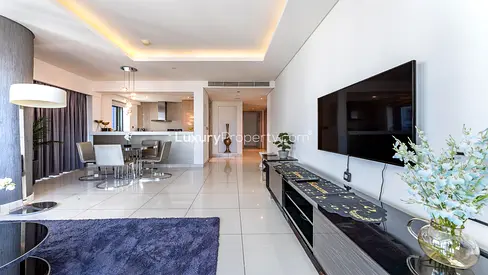 Move-In Ready 2BR | Prime Business Bay