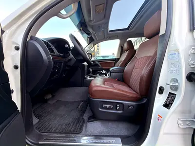 2019 Toyota LAND CRUISER 照片 7